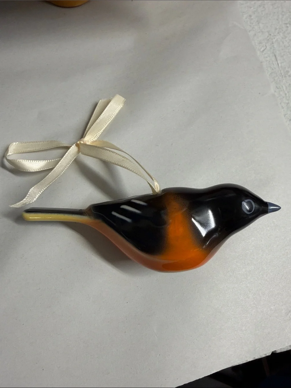 Longaberger Collectors Club Backyard Bird Oriel Black & Orange ornament for Tree
